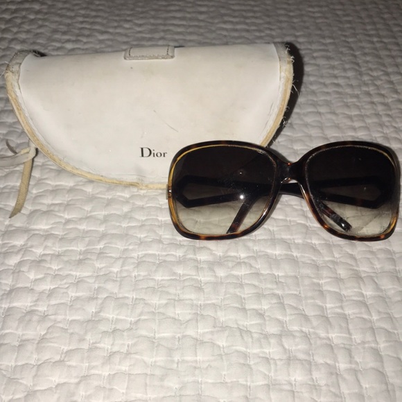Dior sunglasses - Picture 1 of 2